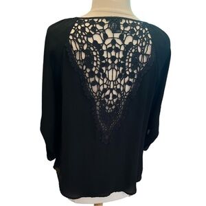 Stoosh Black Sheer Crochet Lace Back Detail Tab Sleeve Flattering Fit Size L‌‌‌‌